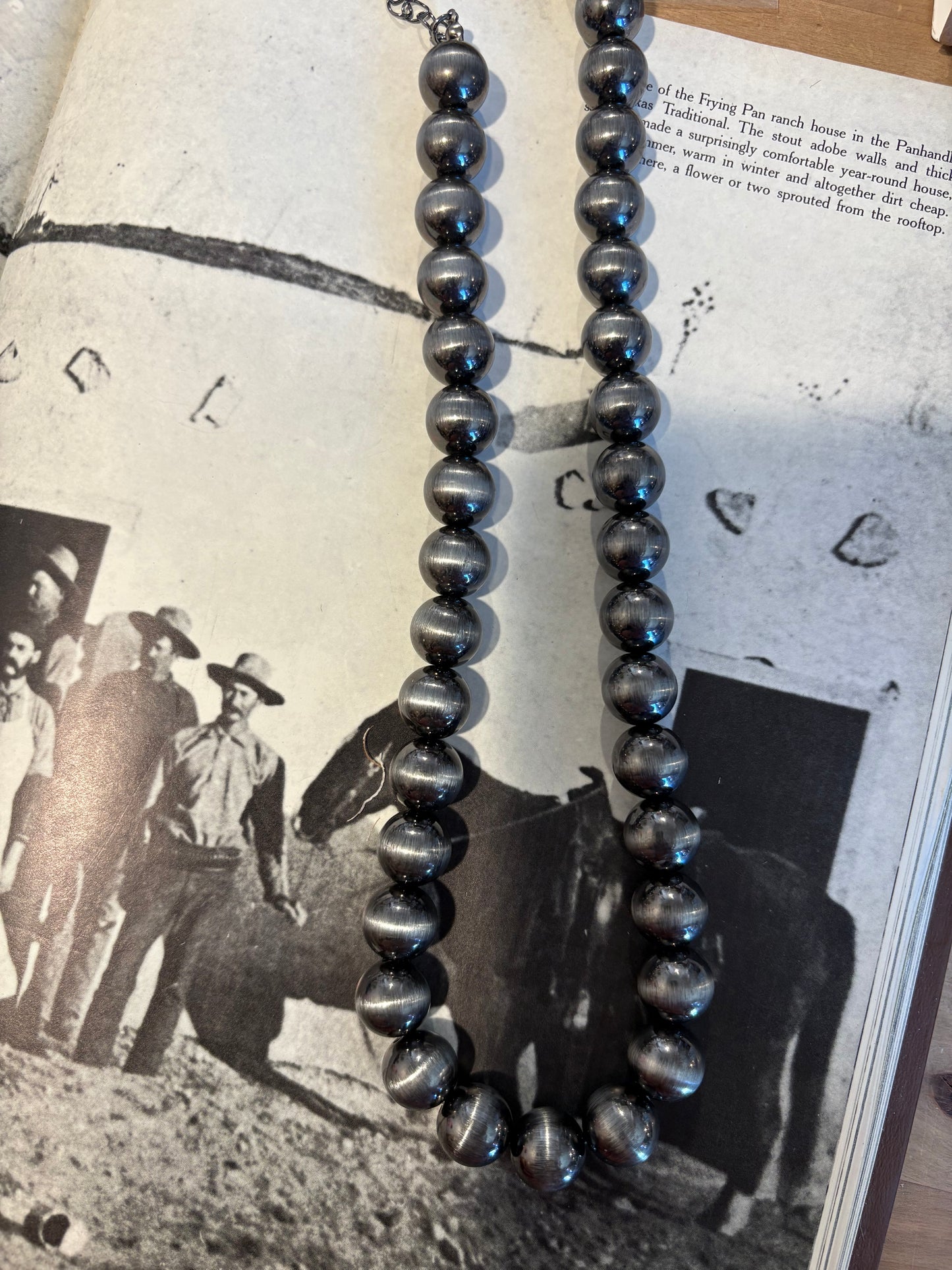 The Max Pearl Necklace