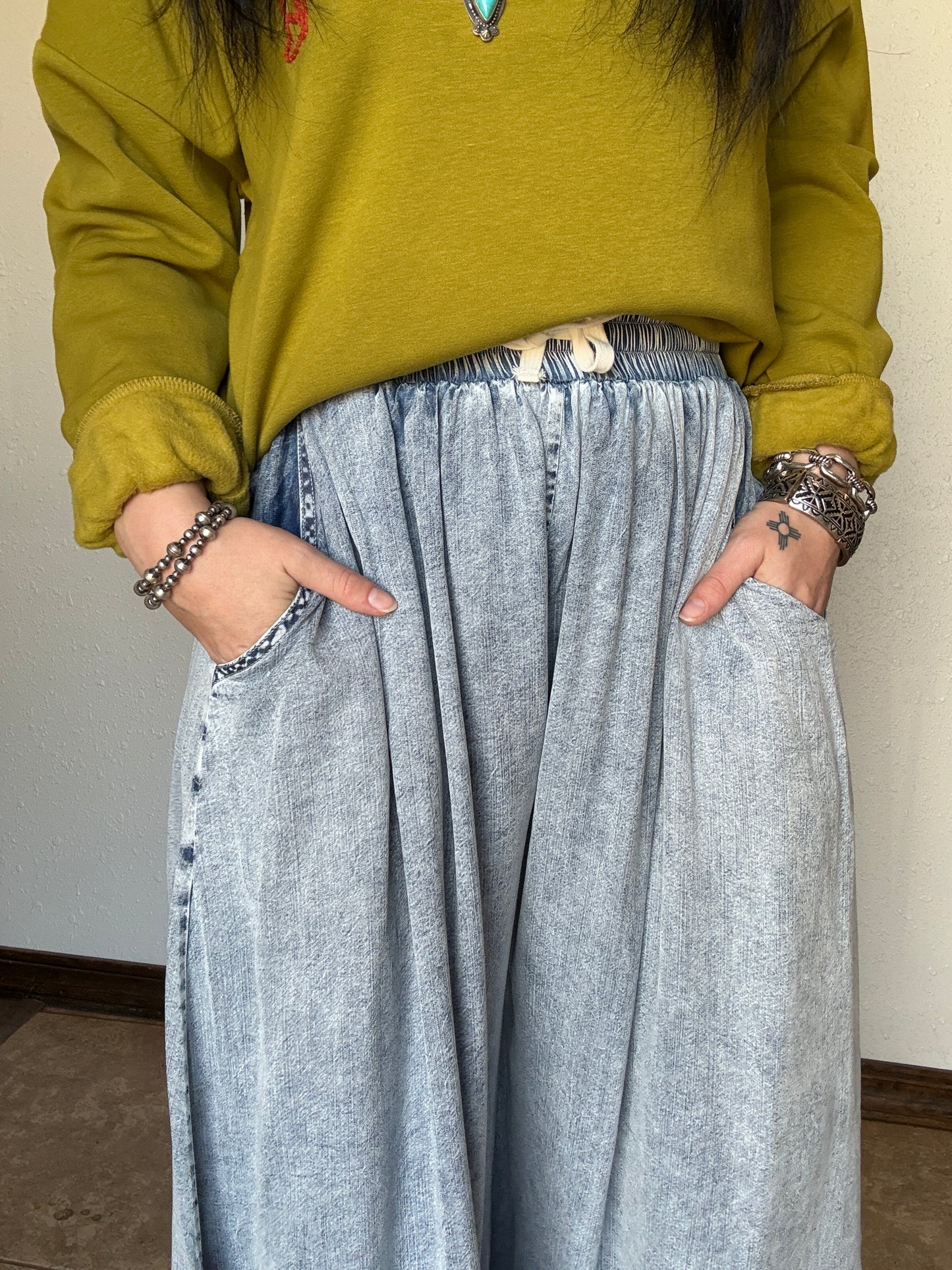 Fall Bloom Denim Flowy Pant