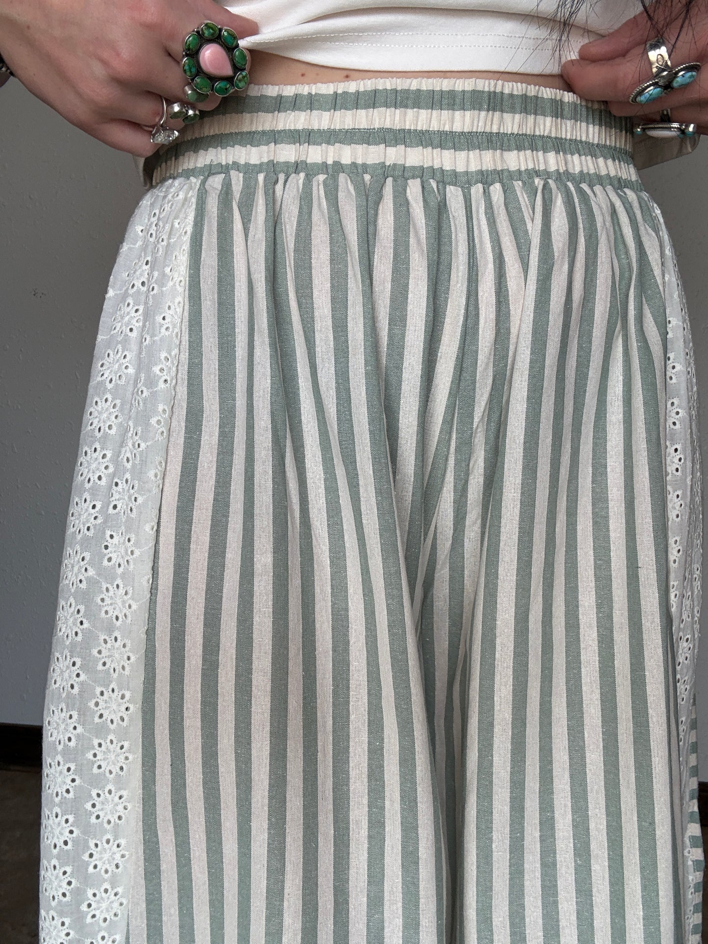 The Liberty Flowy Pant *Sage