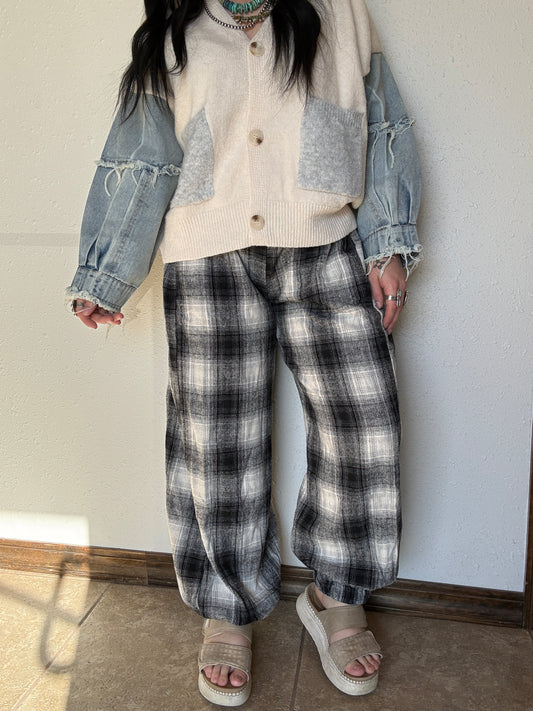 The Megs Plaid Jogger