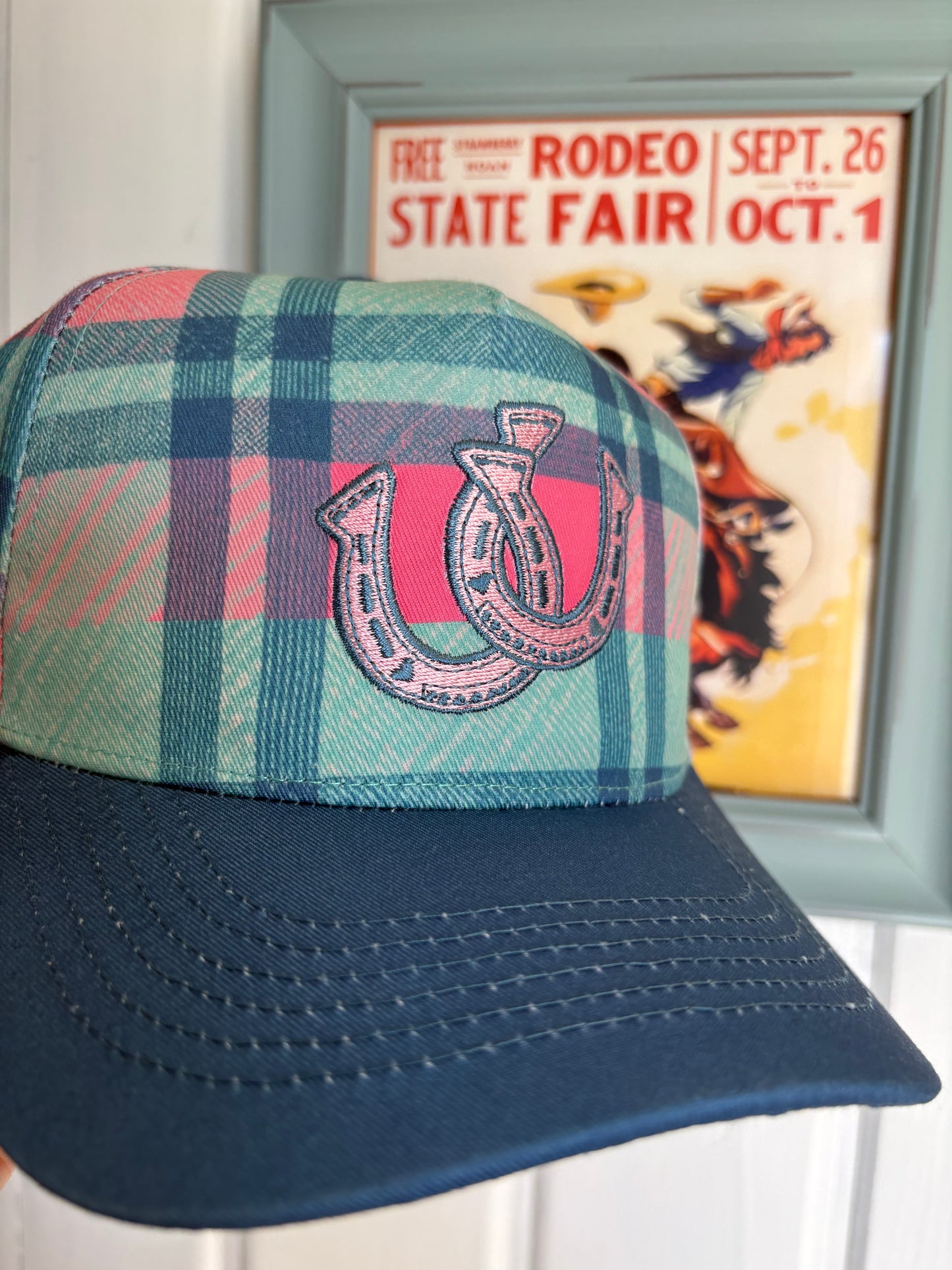 Plaid Horseshoe Embroidered Hat