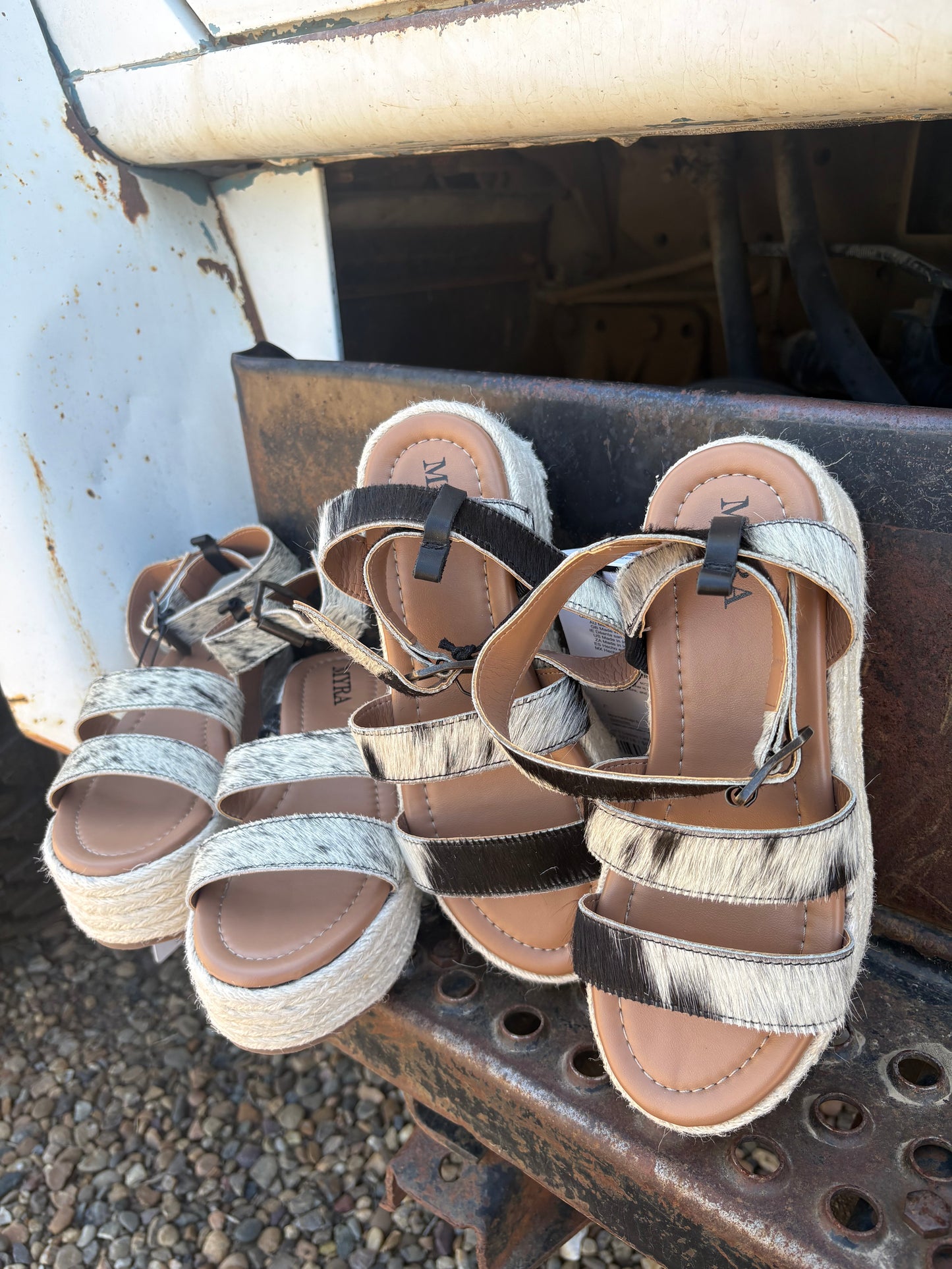 Longhorn Lasso Leather Sandals