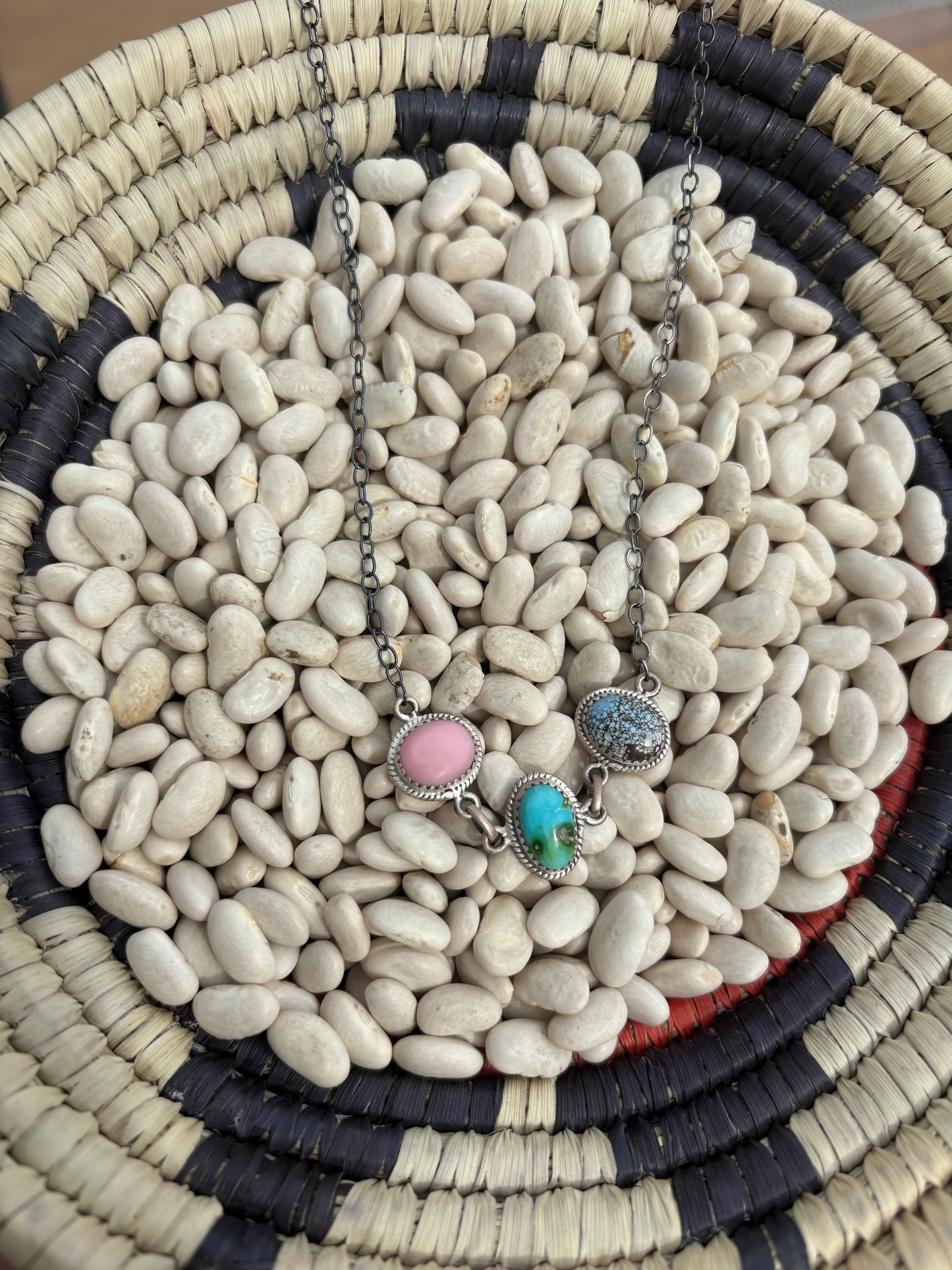 Multistone Necklace Golden Hills, Sonoran, Pink Conch