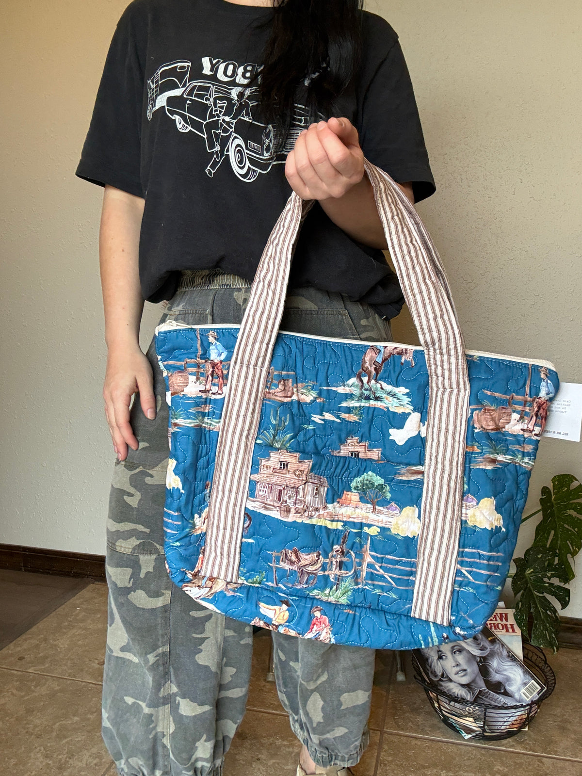 Blue Retro Cowboy Quilted Zipper Tote