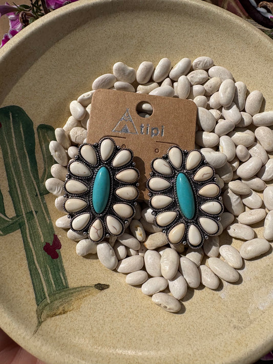 White Howlite & Turquoise Concho Studs