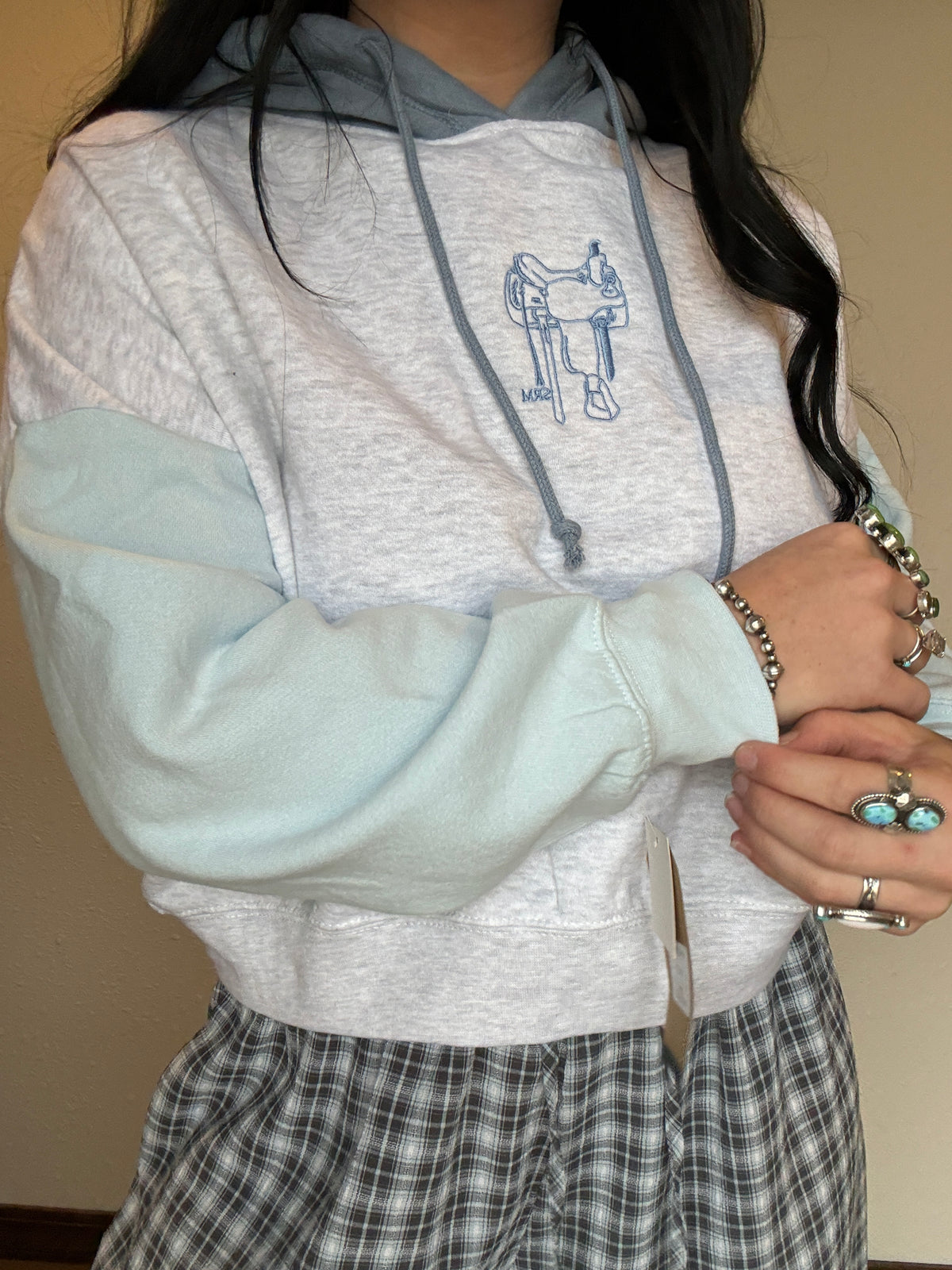 Tricolor Cropped Saddle Hoodie