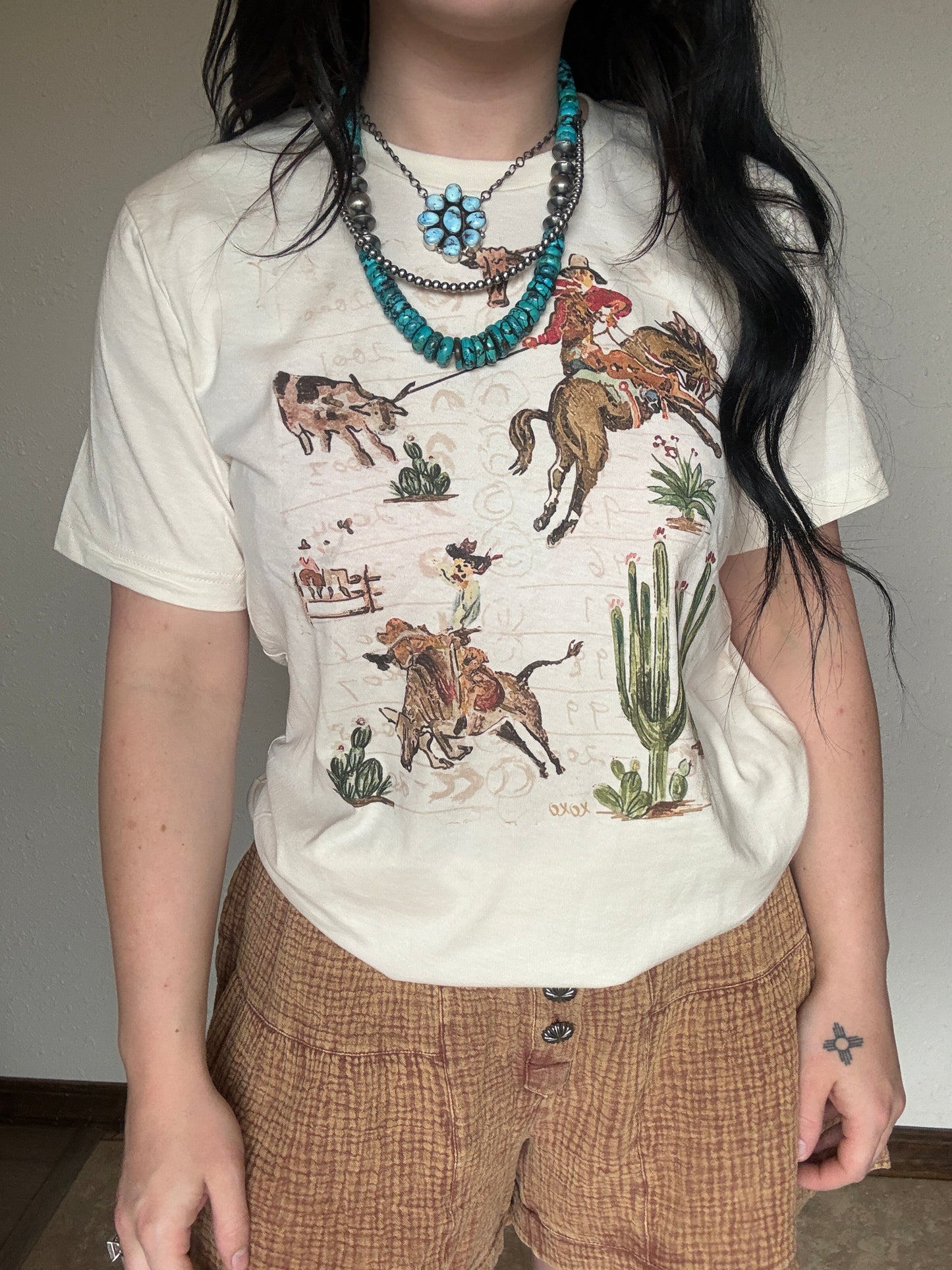 Grandpas Wallpaper XOXO ART Hand-drawn Tee