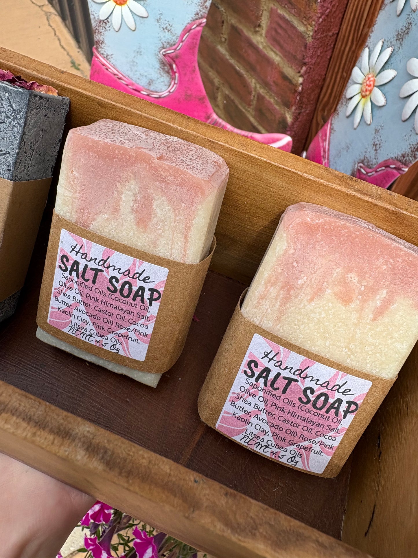 Local Made Salt Stone Soap Bar *Grapefruit