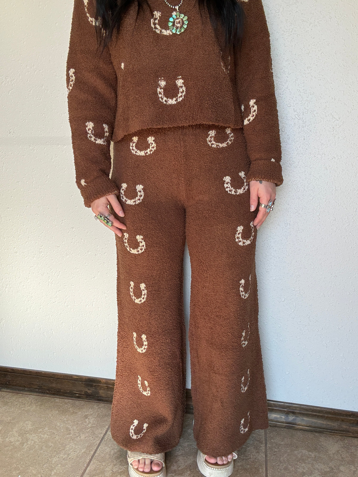 Horseshoe Knit Set