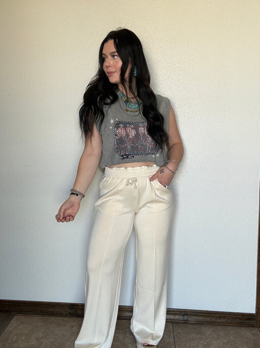 The Cabin Cowgirl Sweatpants *Cream