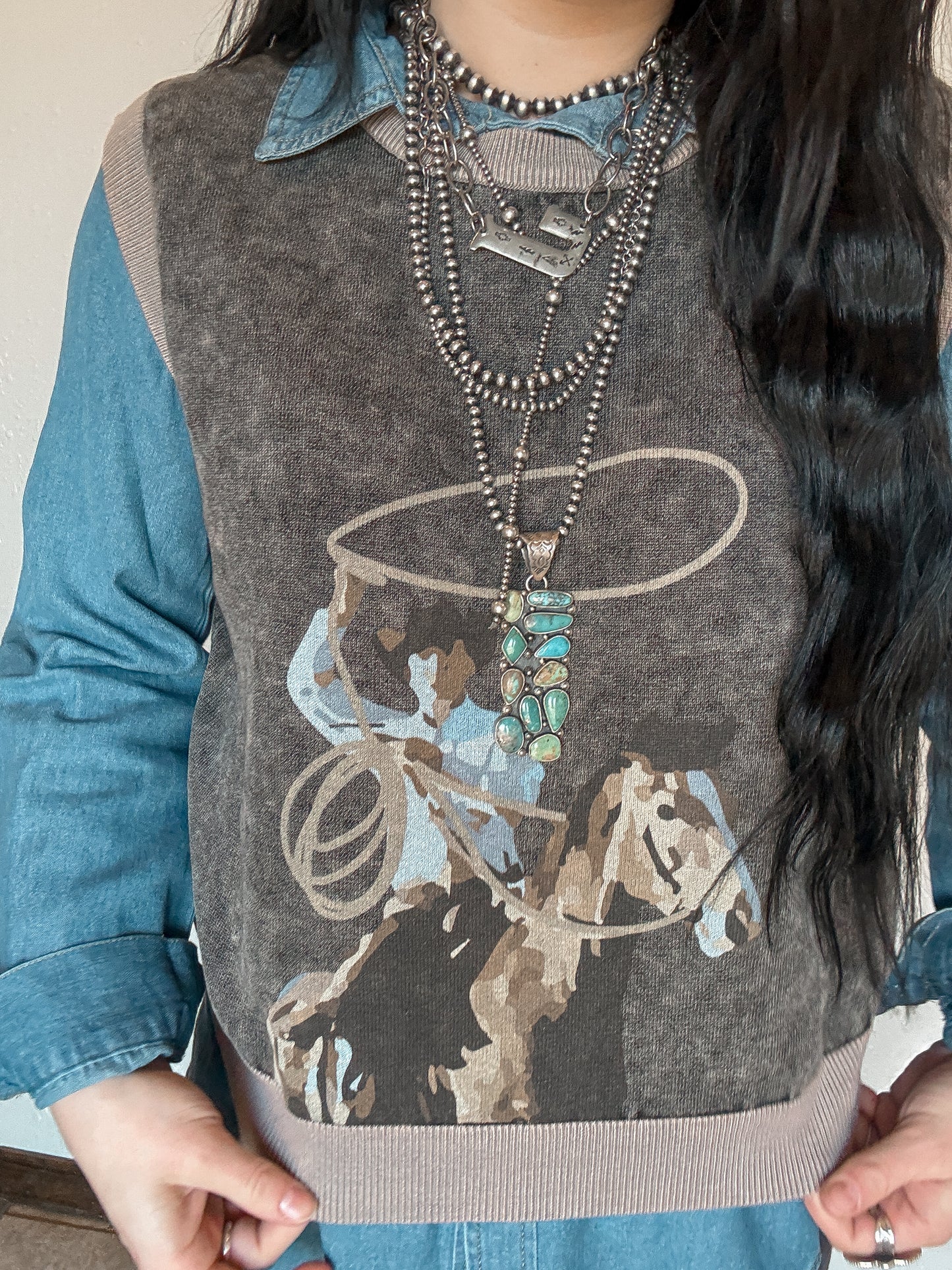 Swing Wide Sweater Vest