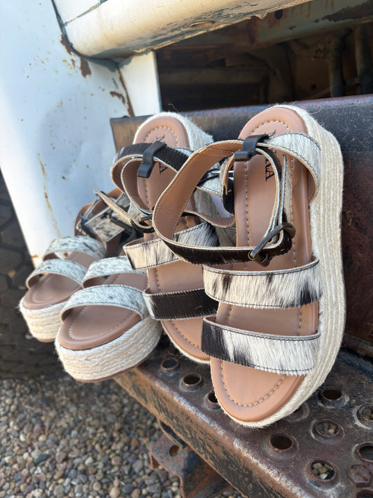 Longhorn Lasso Leather Sandals