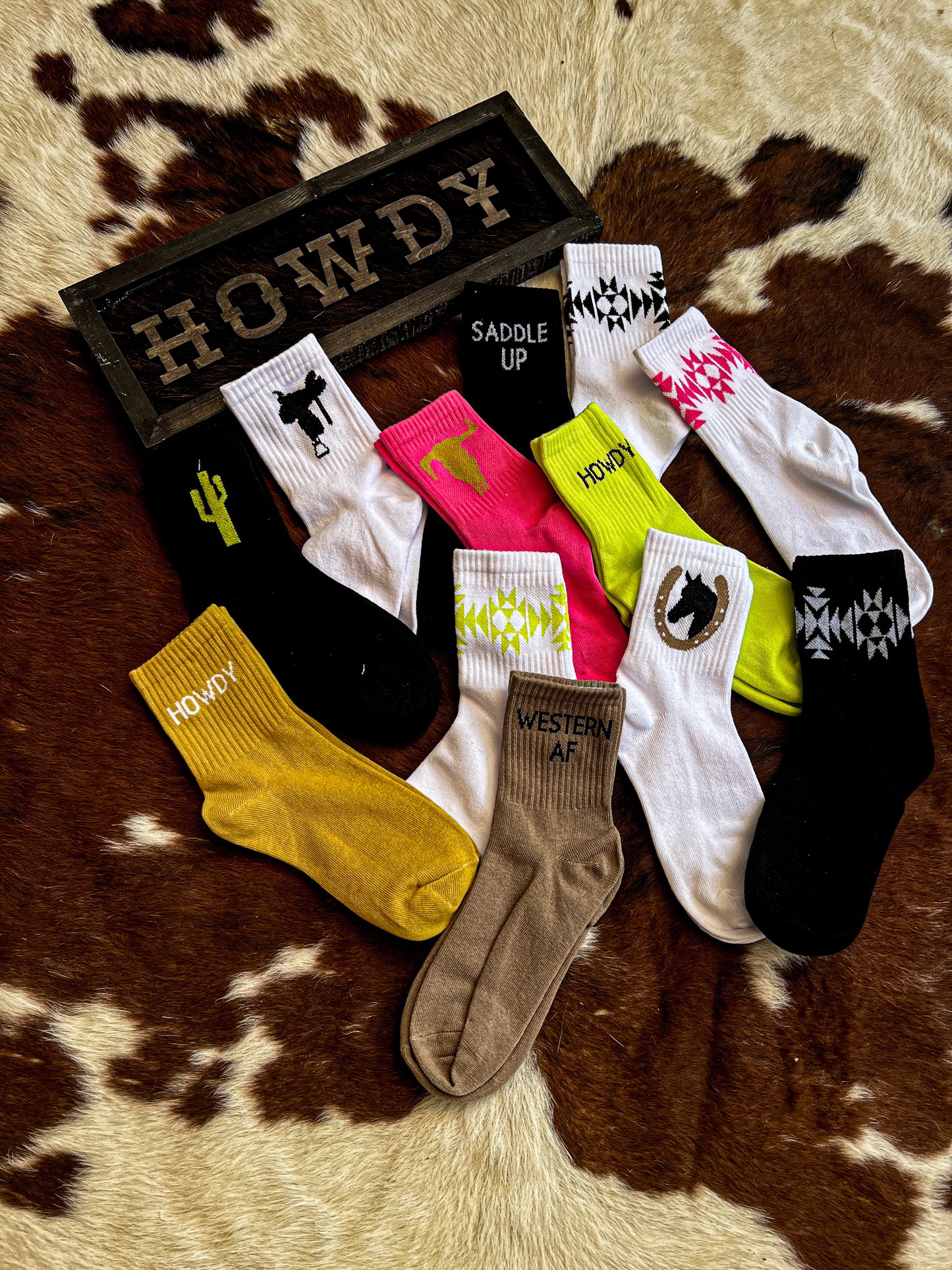 Sock ‘Em Silly Sock Set *SADDLE MONO