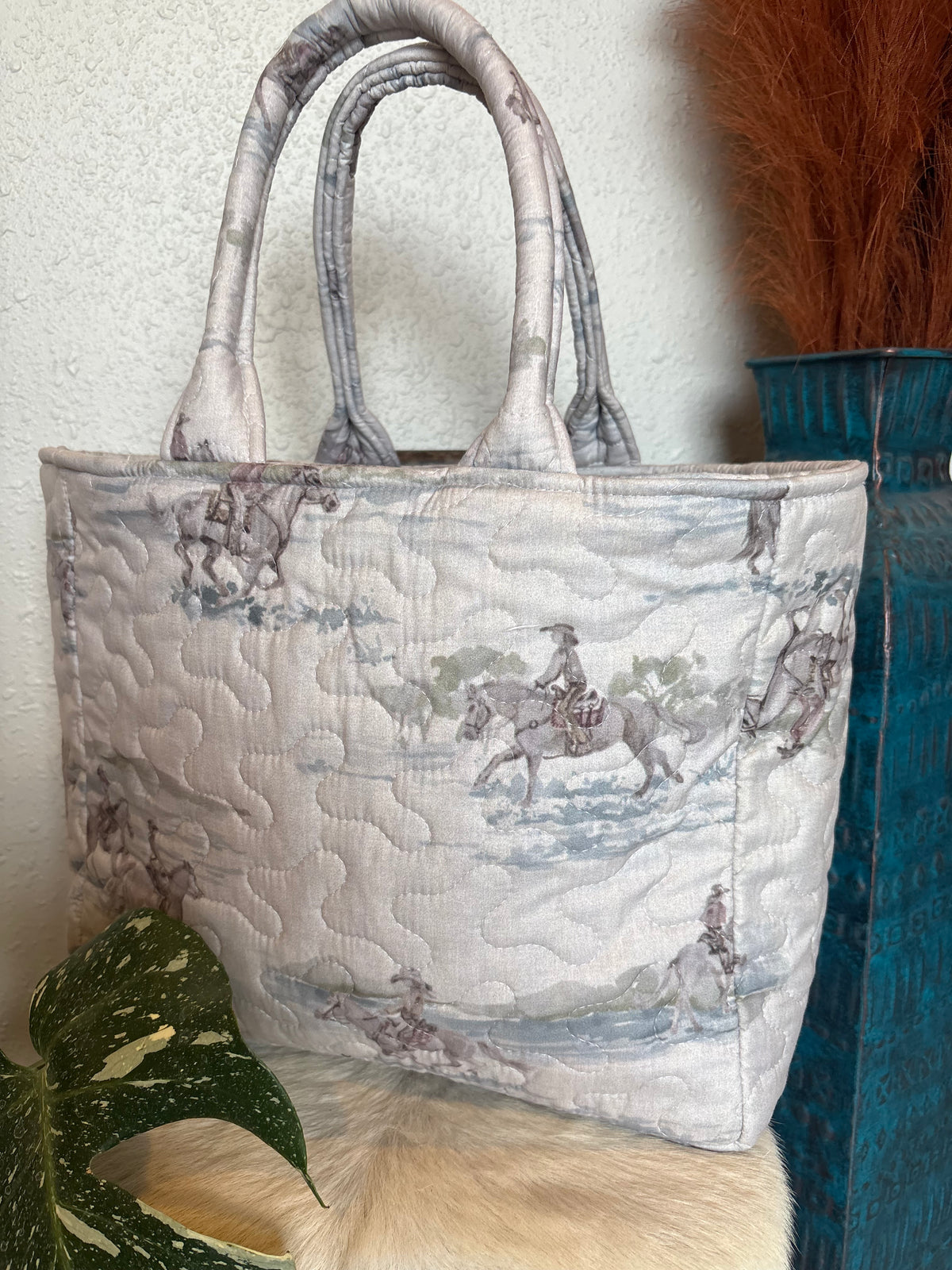 Frontier Spirit Linen Handbag