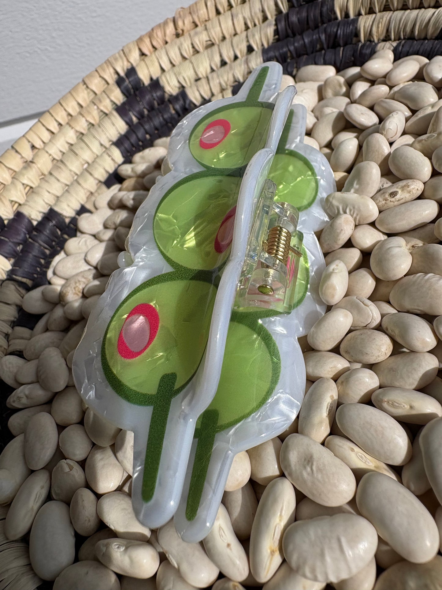 Cocktail Olive Clawclip