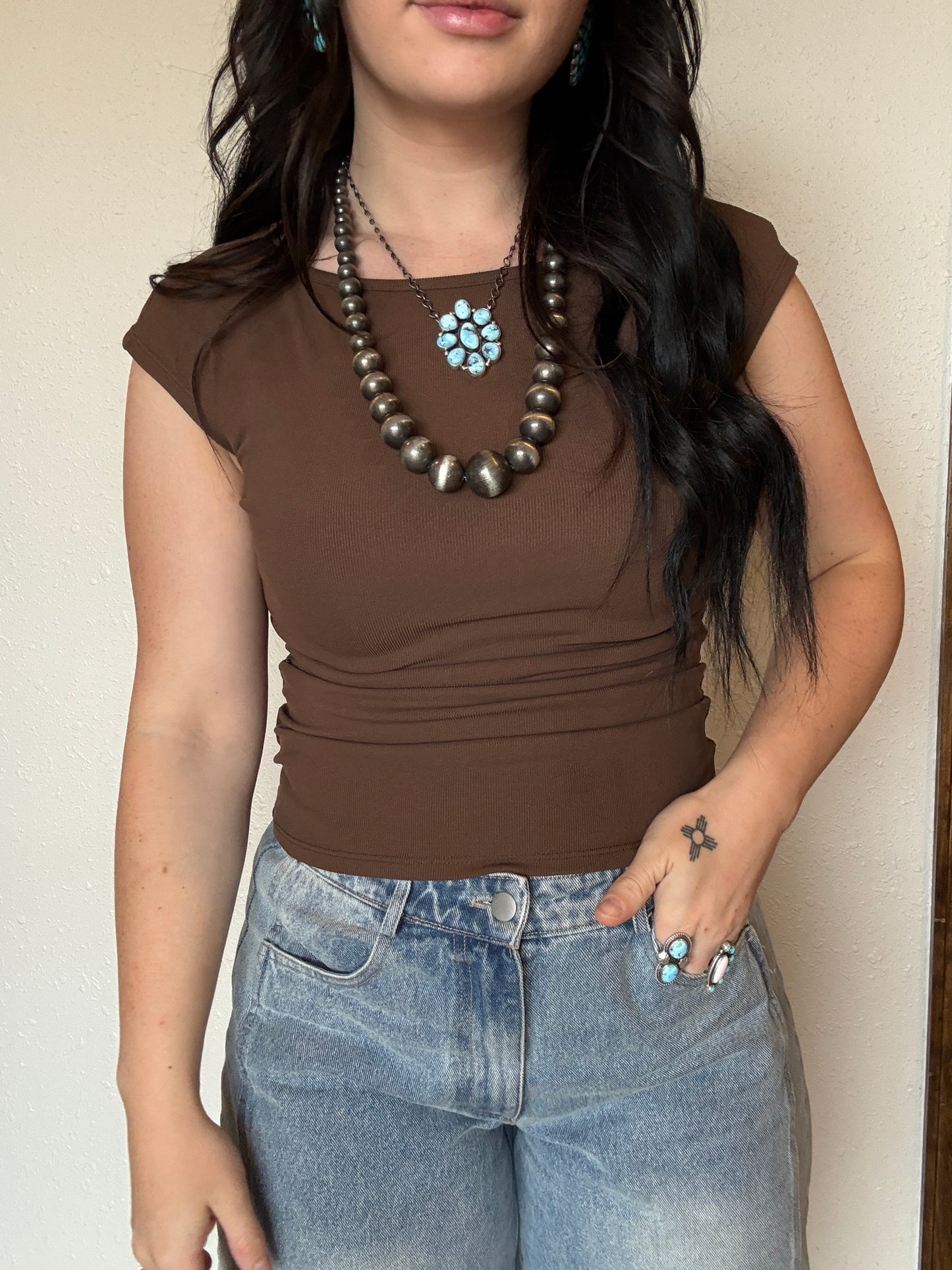 The Jonsey Boat Neck Basic *Brown