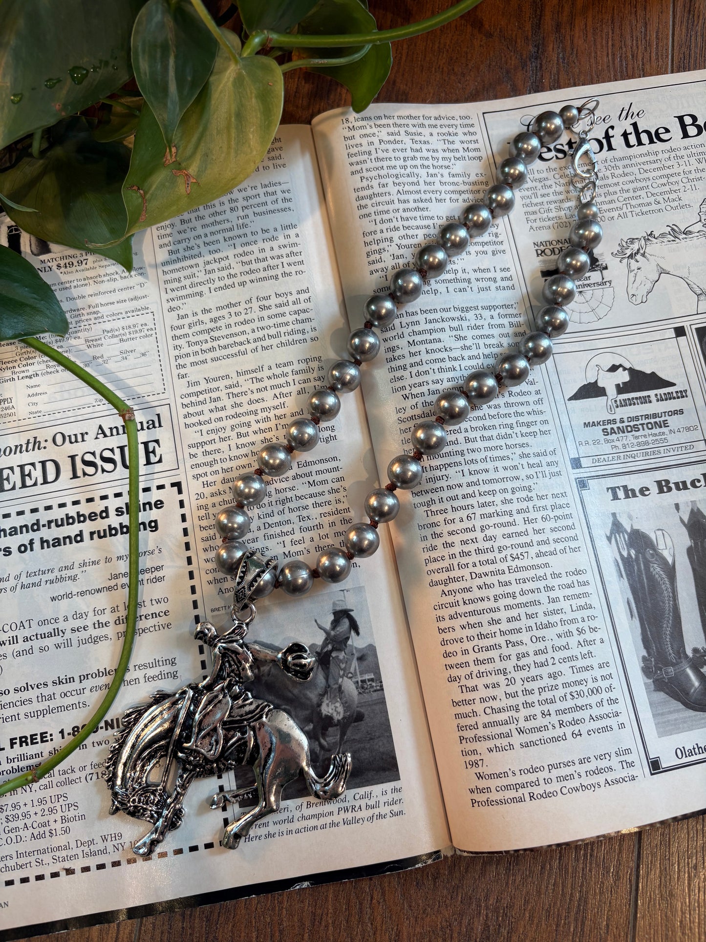 The Bronc Pearl Necklace