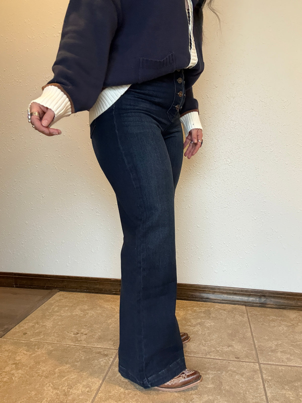 ULTRA HIGH RISE SLIM PALAZZO SAILOR JEANS