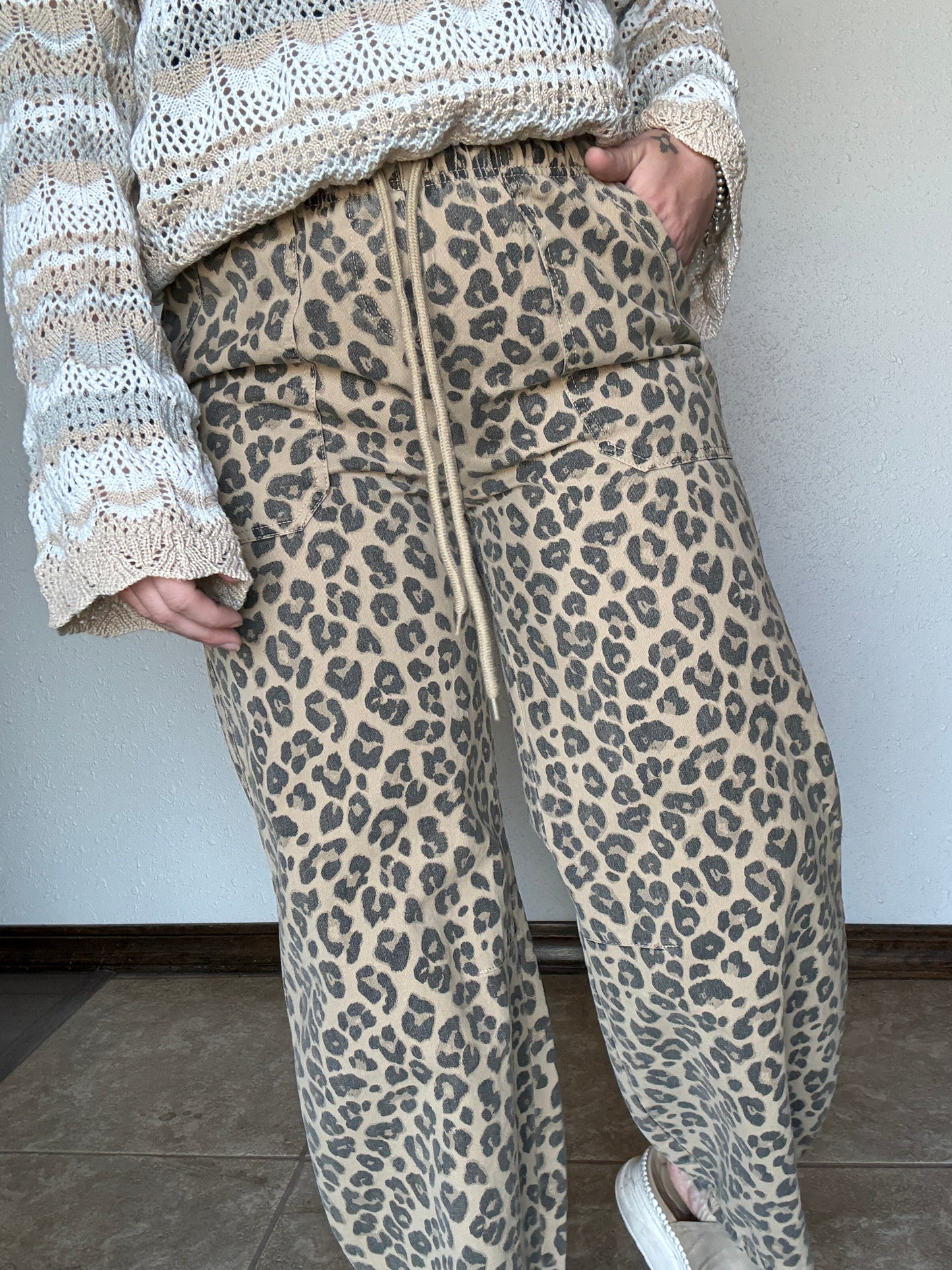 The Lucy Leopard Barrel Jean