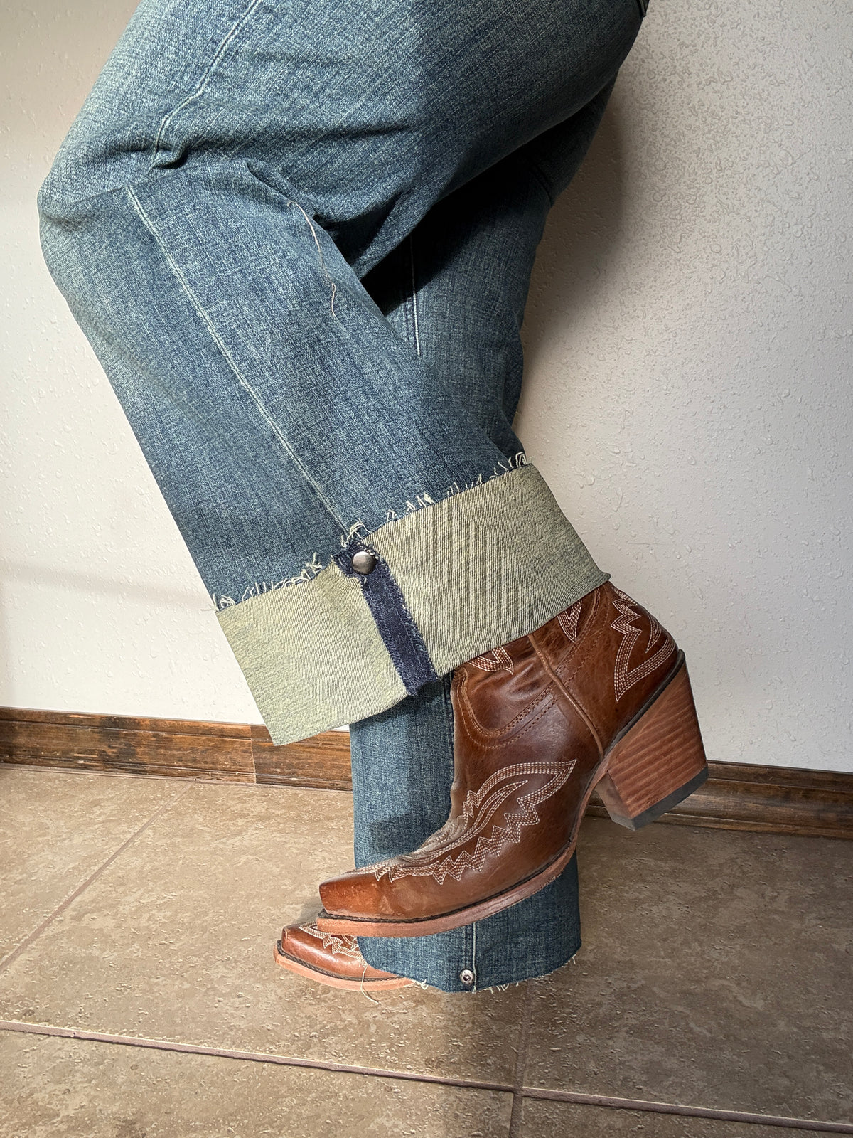 INSEAM TRANSFORM HIGH RISE TUMMY CONTROL VINTAGE WIDE LEG JEANS